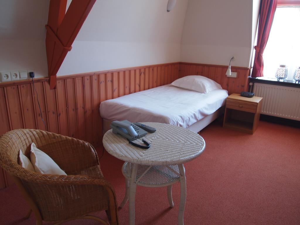 Hotel De La Poste Ootmarsum Quarto foto